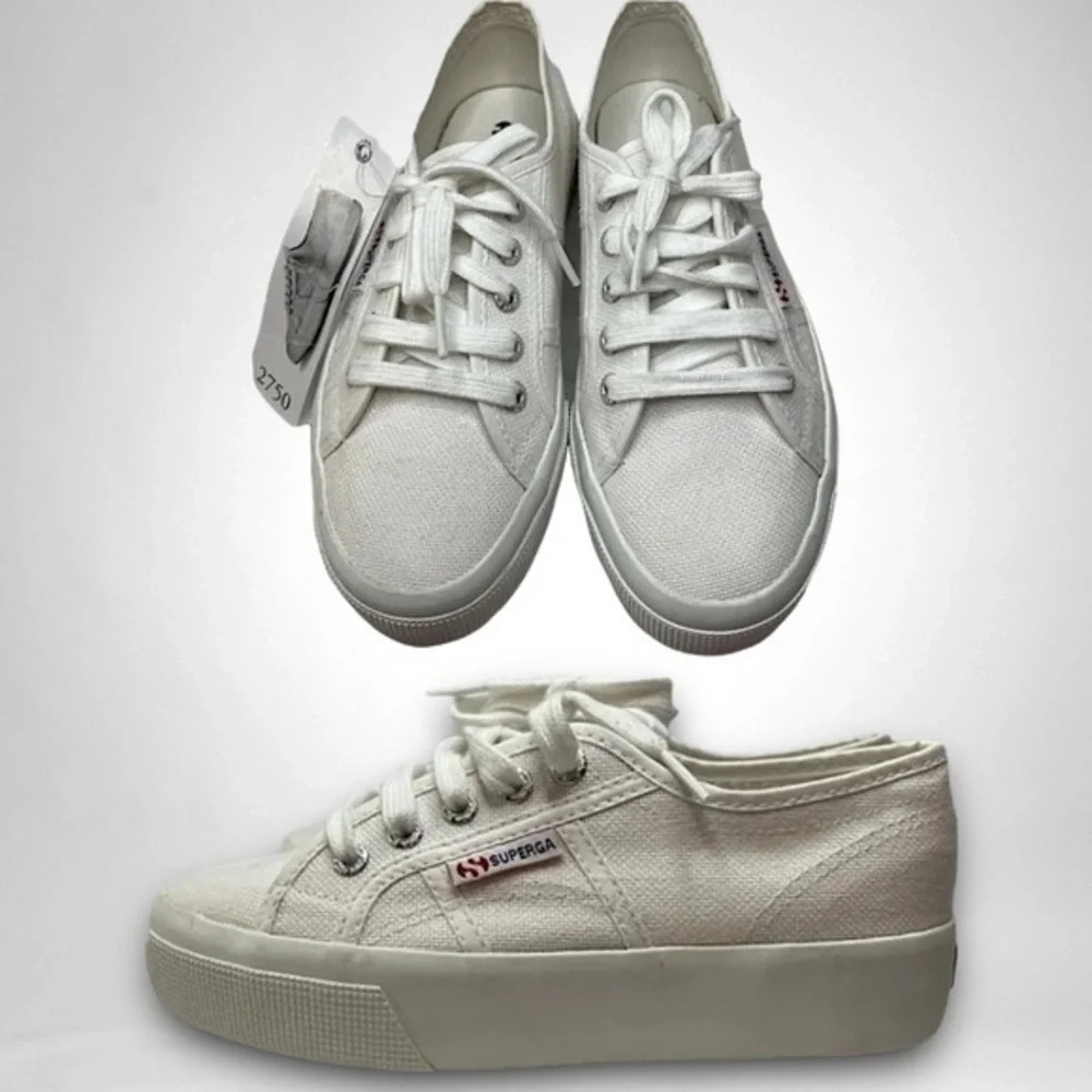 Superga White Platform Sneakers Size 4.5 – Canvas – New with Tags